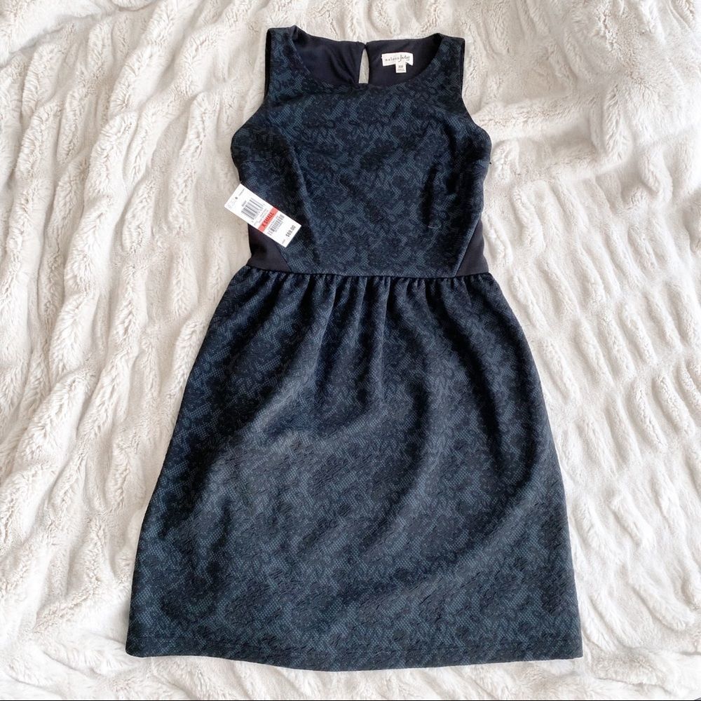 Maison Jules Spruce Sleeveless Semi Formal Dress